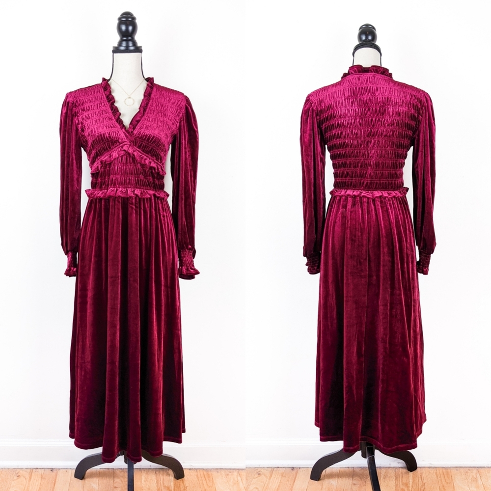 NWT Blu Pepper Francesca Red Velvet Midi Dress, Medium